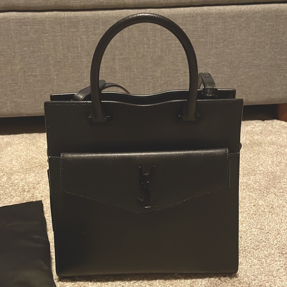 Perfect condition! YSL crossbody bag.